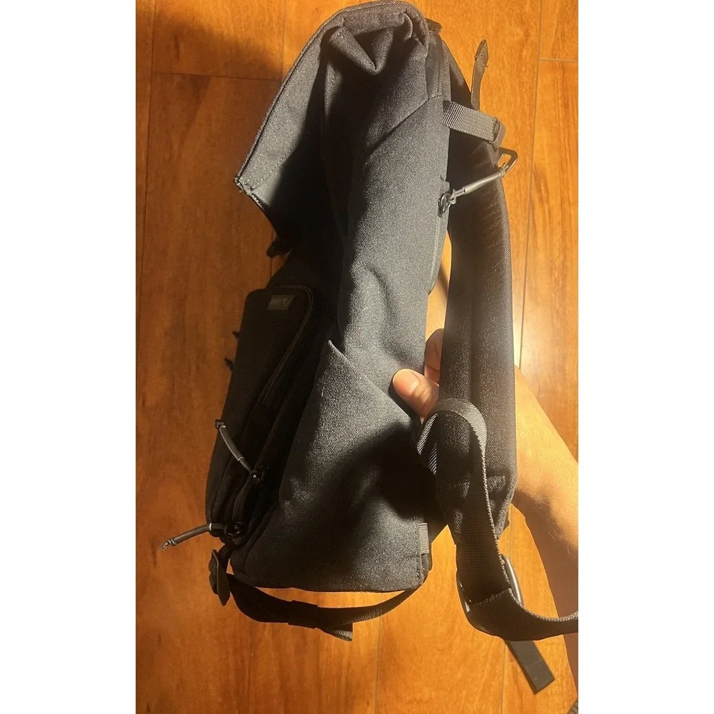 Brevity The Runner Bag - Black